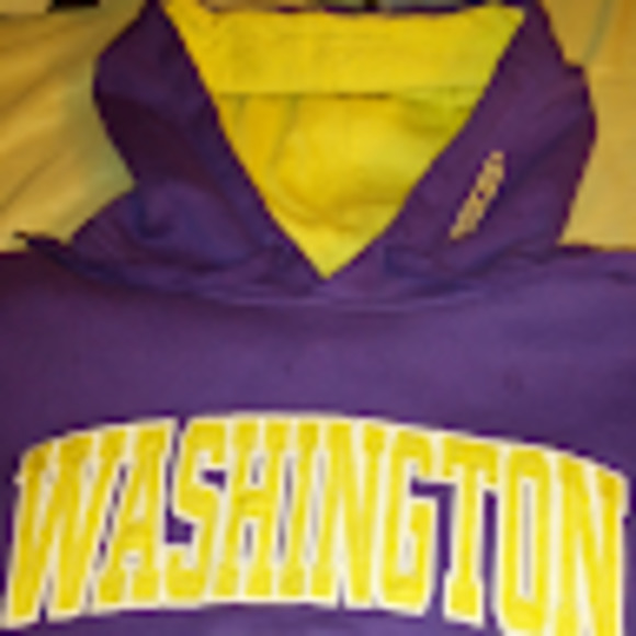 Meet your Posher, Hien - Picture 1 of 1